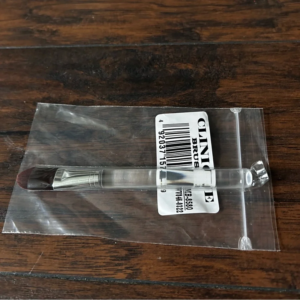 Clinique Foundation Brush